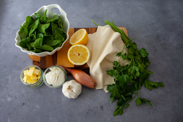 Premium raw ingredients to make your spinach and ricotta filo parcels