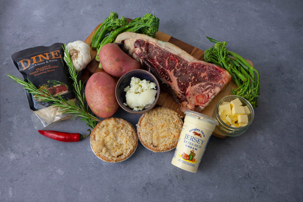 Premium raw ingredients to make your two course luxury steak and chips box